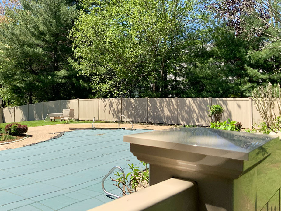 Vinyl pool fencing in Tewksbury Massachusetts