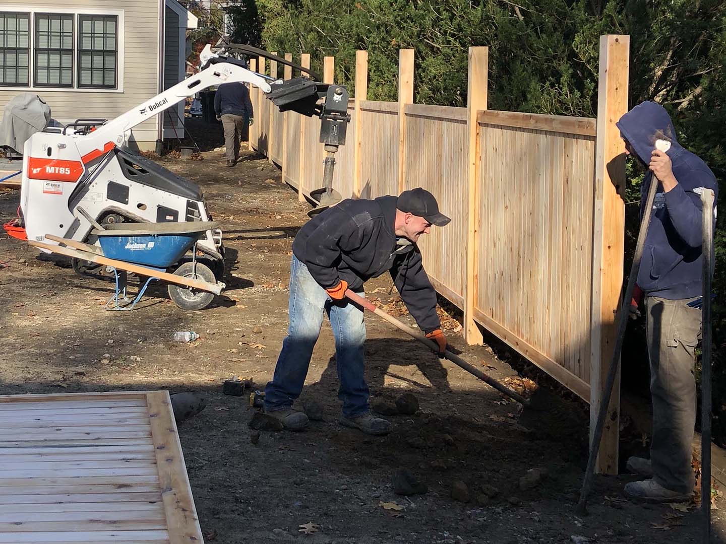 Best Fence Company for Property Owners in Tewksbury MA